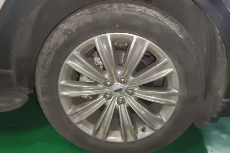 Used Ford Explorer 2020 EcoBoost 285 4x4 Titanium Edition 7-Seater