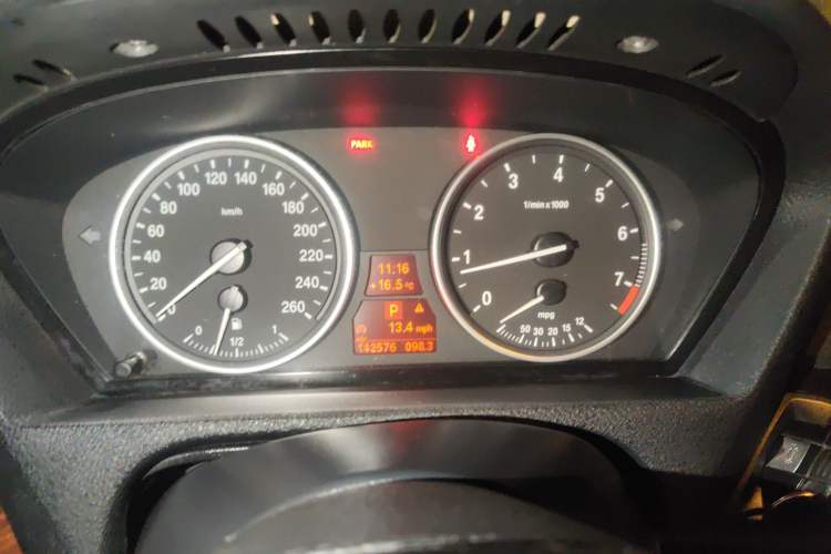 Used BMW X5 2012 xDrive35i Luxury 5-seater
