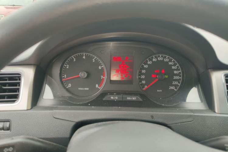 Used Volkswagen Santana 2013 1.6L Automatic Comfort Edition Instrument Cluster