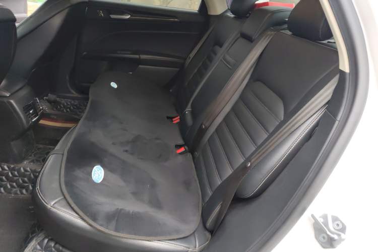 Used Ford Mondeo New Energy 2018 2.0 PHEV Smart-Controlled Fashion Edition China V Standard
