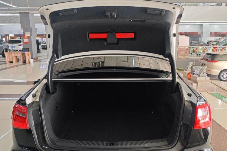 Used Audi A6L 2014 TFSI Standard Model Trunk