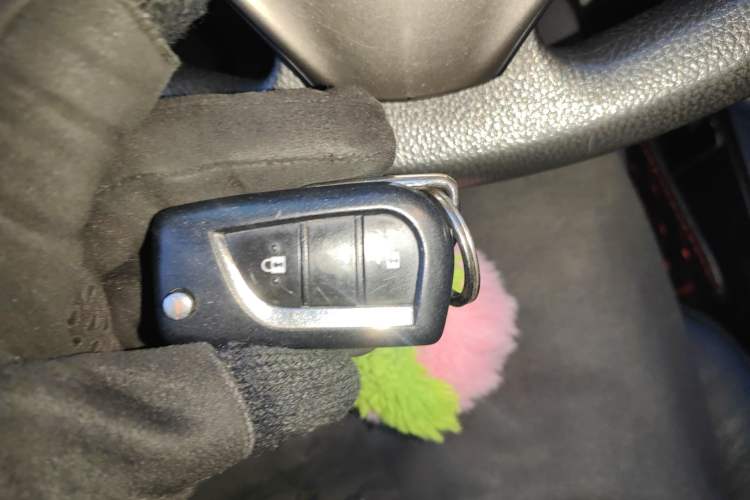 Used Toyota RAV4 2013 2.0L CVT Four-Wheel Drive Fashion Edition