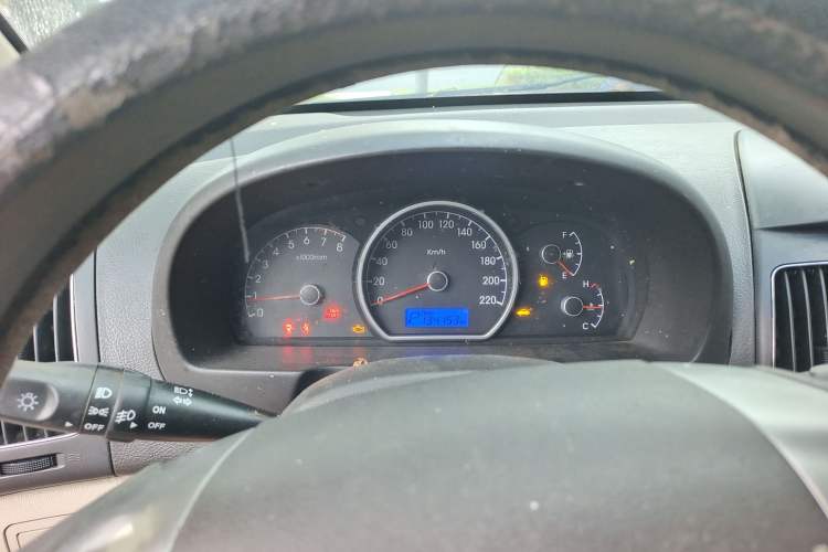 Used Hyundai Celesta 2011 1.6L Automatic Comfort Edition