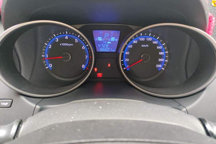 Used Hyundai ix35 2010 2.0L Automatic Two-Wheel Drive Elite Edition GLS
