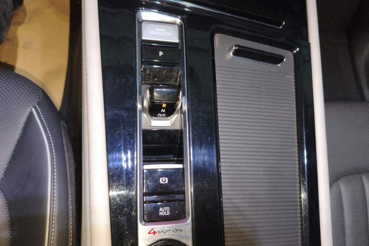 Used Volkswagen Teramont 2023 380TSI Four-Wheel Drive Prestige Luxury Edition Gear Lever