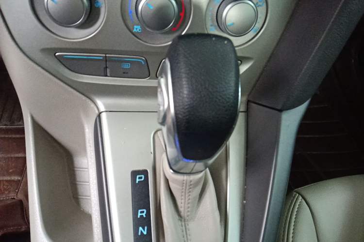 Used Ford Focus 2012 Sedan 1.6L Automatic Comfort Model