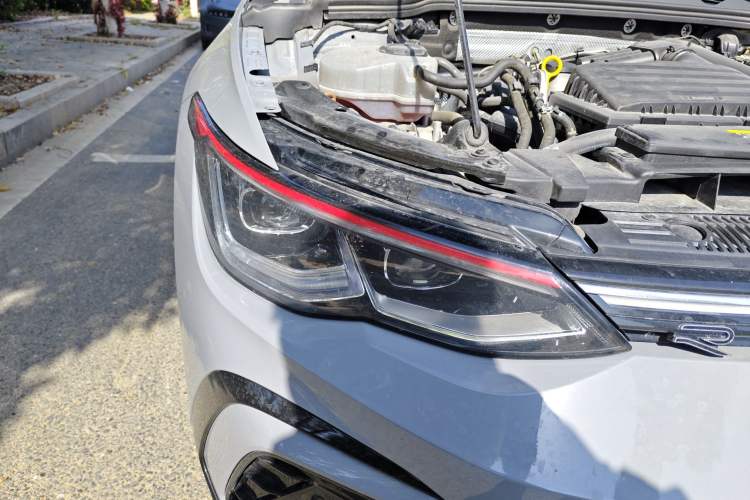 Used Volkswagen Golf 2023 280TSI DSG R-Line 20th Anniversary Edition
