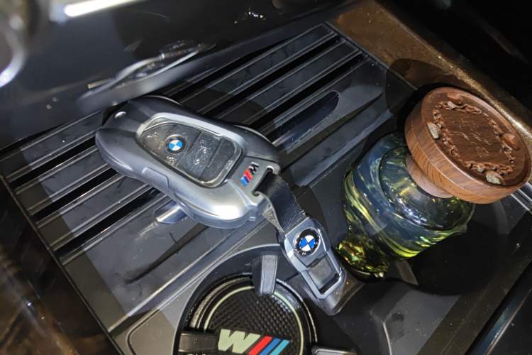 Used BMW X5 2018 xDrive28i
