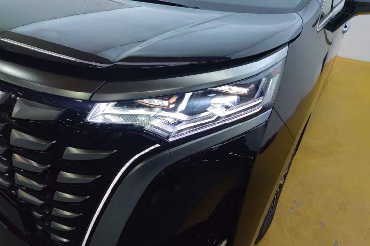 Used Denza D9 2024 PIONEER Four-Seat Pioneer Edition