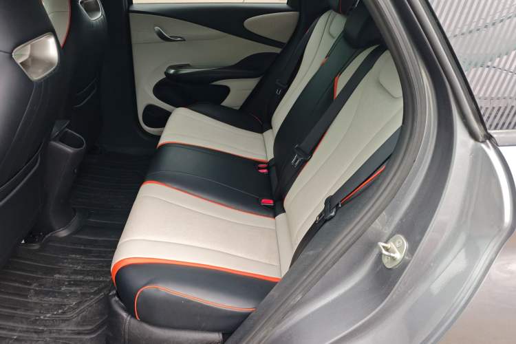 Used BYD Dolphin 2021 405 km Fashion Edition Left Rear Seat