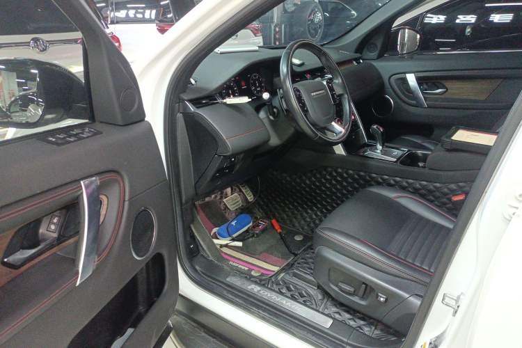 Used Land Rover Discovery Sport 2020 249 PS R-Dynamic Performance Edition
