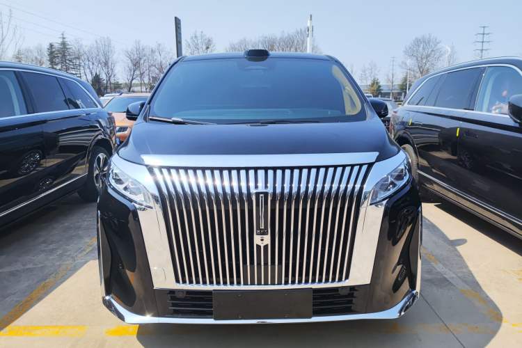 Used Wey Gaoshan 2025 Four-Wheel Drive Alpine 8
