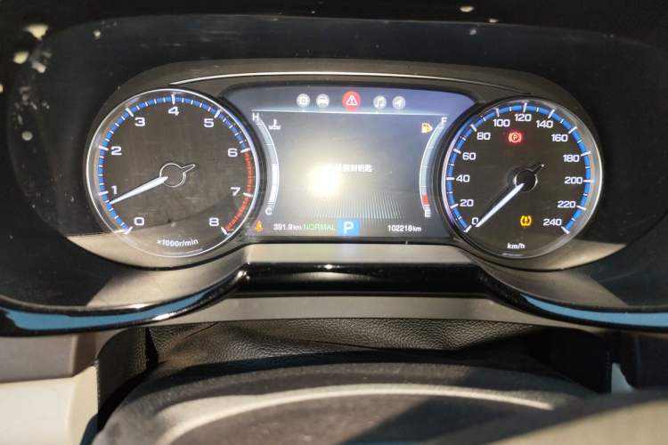 Used GAC Trumpchi GS8 2017 320T Two-Wheel Drive Luxury Smart Connectivity Version (7 Seats) Odometer Close Up