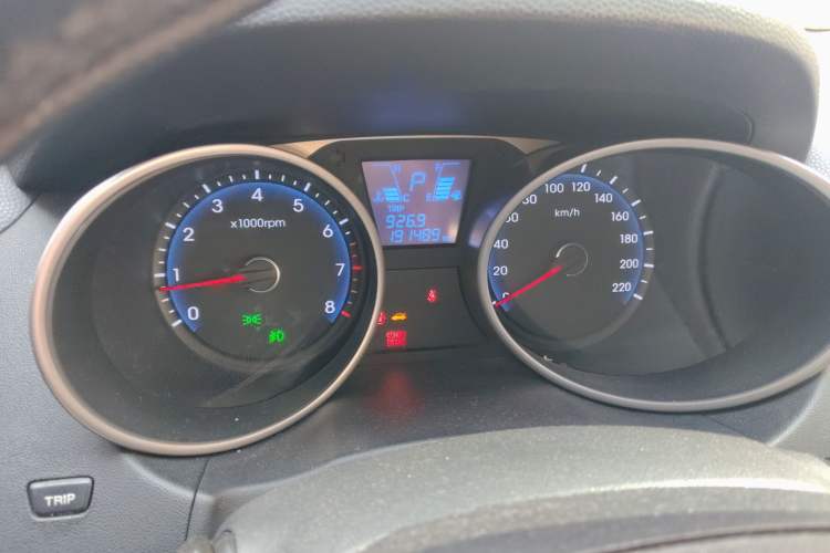 Used Hyundai ix35 2012 2.0L Automatic Two-Wheel Drive Elite Edition GLS
