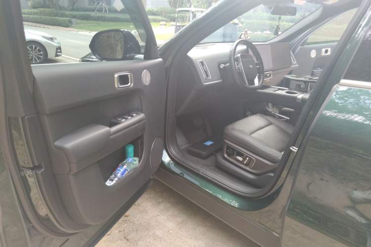 Used Li Auto L8 2023 Max model