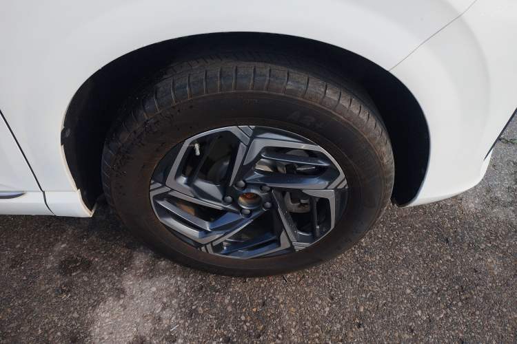 Used Hongqi HS3 2023 1.5T Two-Wheel Drive Shanwei Edition