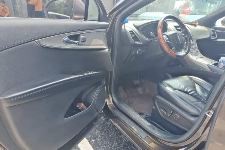 Used Lincoln Nautilus 2019 2.0T Four-Wheel Drive Zunya Edition China VI Standard Driver Seat