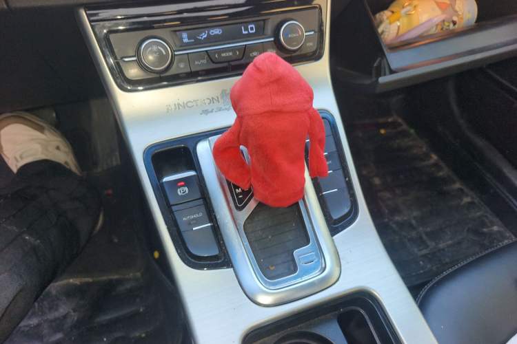 Used Geely Auto Emgrand GL 2017 1.3T DCT Elite Model
