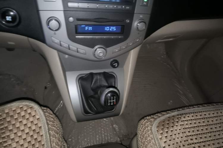 Used BYD S6 2013 Jingyue Edition 2.0L Manual Luxury Model 5 Seats