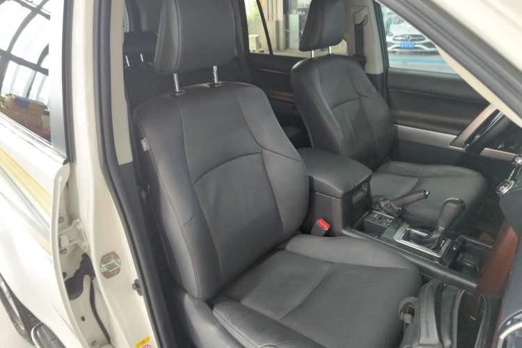 Used Toyota Prado 2014 4.0L Automatic TX-L
