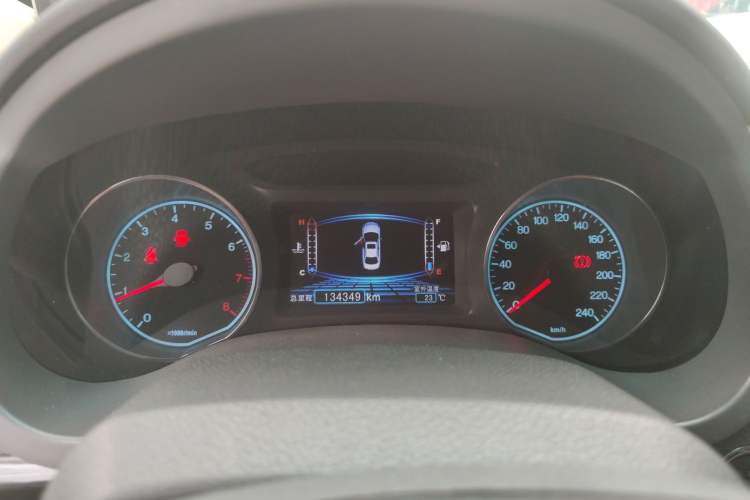 Used BYD Surui 2015 Revised Version 1.5L Automatic Luxury Edition