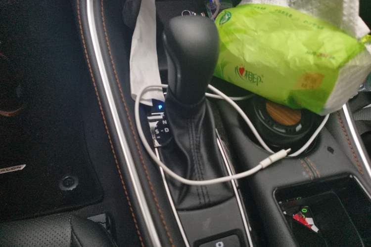 Used Toyota Avalon 2024 Dual-Motor 2.0L Luxury Edition Gear Lever