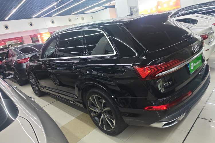 Used Audi Q7 2023 55 TFSI quattro S line Sport Edition Left Side