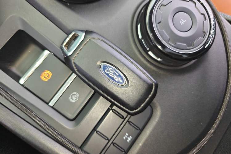 Used Ford Ranger 2023 Trailblazer 4x4 Automatic Version – Gasoline Vehicle Key