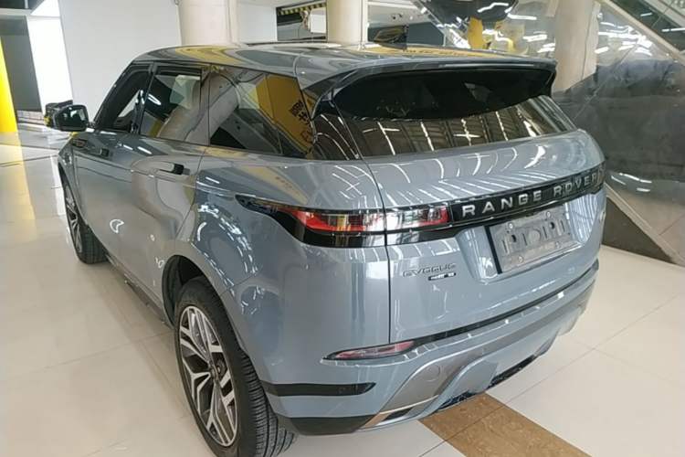 Used Land Rover Range Evoque 2020 249 PS R-DYNAMIC SE Sport Technology Edition
