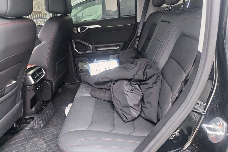 Used JETOUR Shanhai Traveler C-DM 2024 C-DM 206KM Four-Wheel Drive Wilderness Edition
