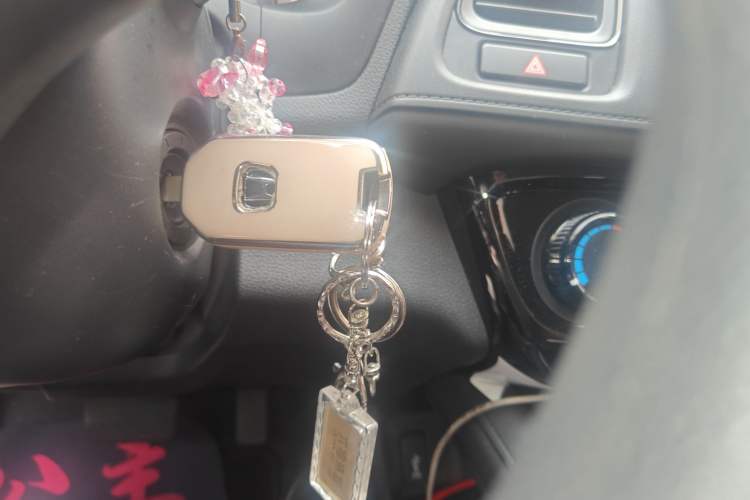 Used Honda Vezel 2022 1.5L CVT Phantom Night Pioneer Edition Vehicle Key