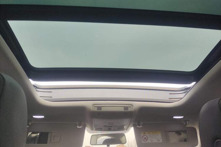 Used Volkswagen Sagitar 2021 280TSI DSG Comfort Connect Edition Headliner