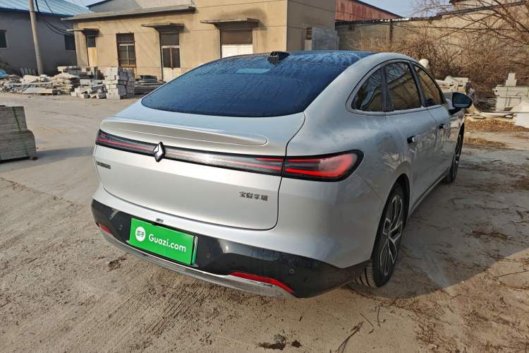 Used Baojun Enjoy 2025 All-Electric 600km Luxury Edition