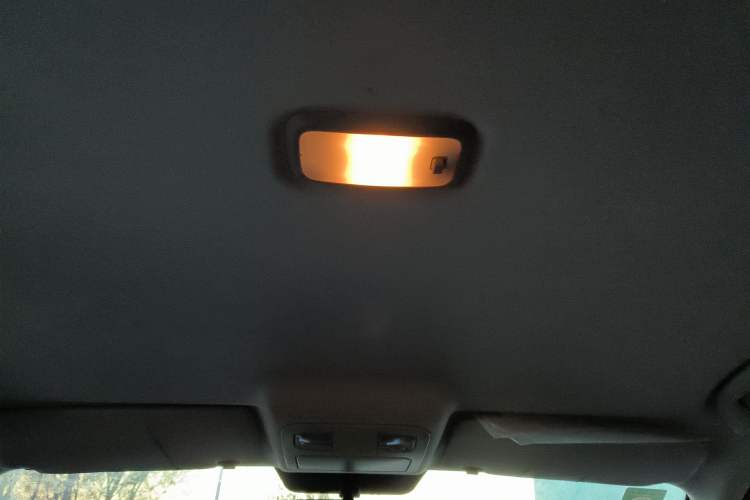 Used Foton Tunland 2018 2.4L E5 Two-Wheel Drive Elite Version 4G69S4M
