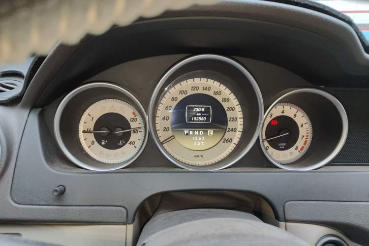 Used Mercedes-Benz C-Class 2011 C 200 CGI Elegant Model Instrument Cluster