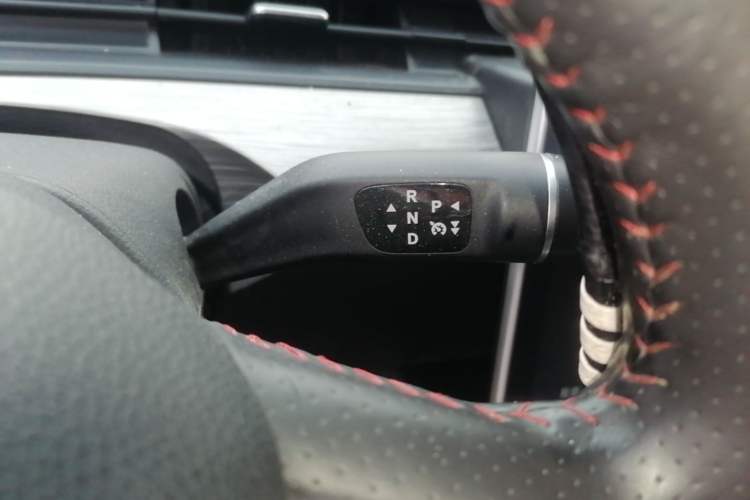 Used NETA V 2022 Chao 400 Lite Gear Lever