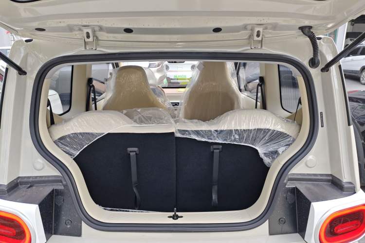 Used Wuling Hongguang MINIEV 2024 3rd Generation 215km Youth Edition
