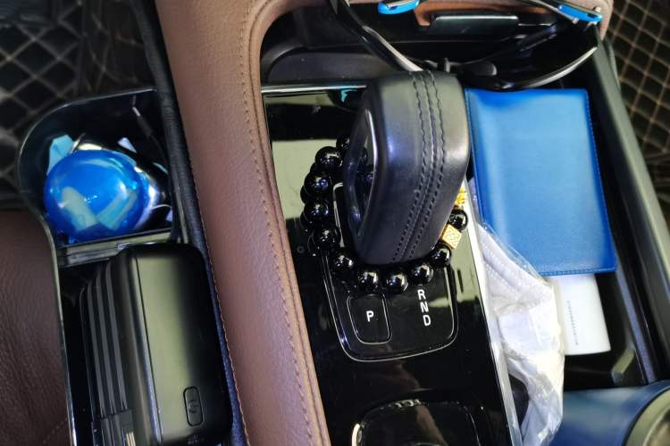 Used Volvo S90 2021 B5 Zhiyi Luxury Edition Gear Lever