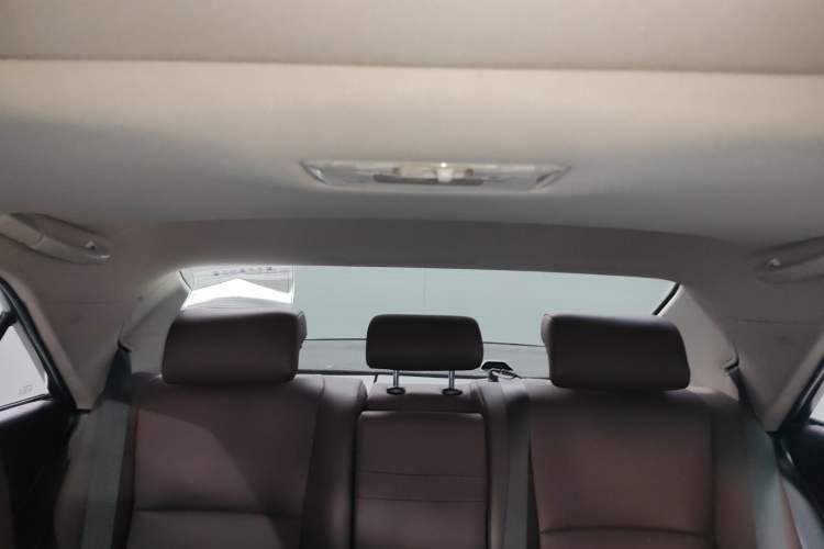 Used Toyota Reiz 2013 2.5V Elite Edition Headliner