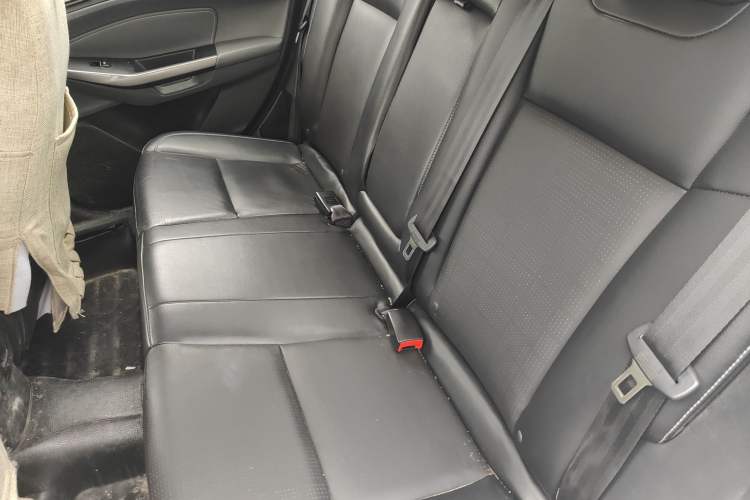 Used Ford Escort 2015 1.5L Automatic Fashion Model Left Rear Seat