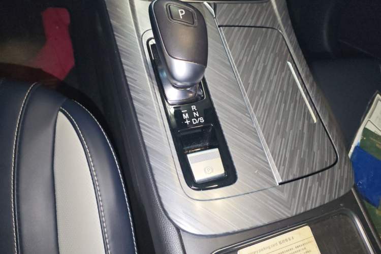 Used Venucia V 2021 260T Tianwang Edition