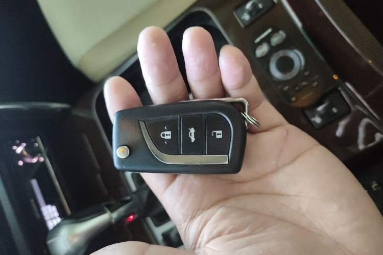 Used Toyota Reiz 2013 2.5V Shangrui Edition Vehicle Key