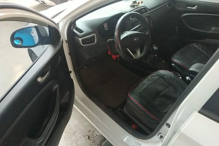 Used Hyundai Verna (older generation) 2017 1.4L Manual Huancai Edition China V Standard
