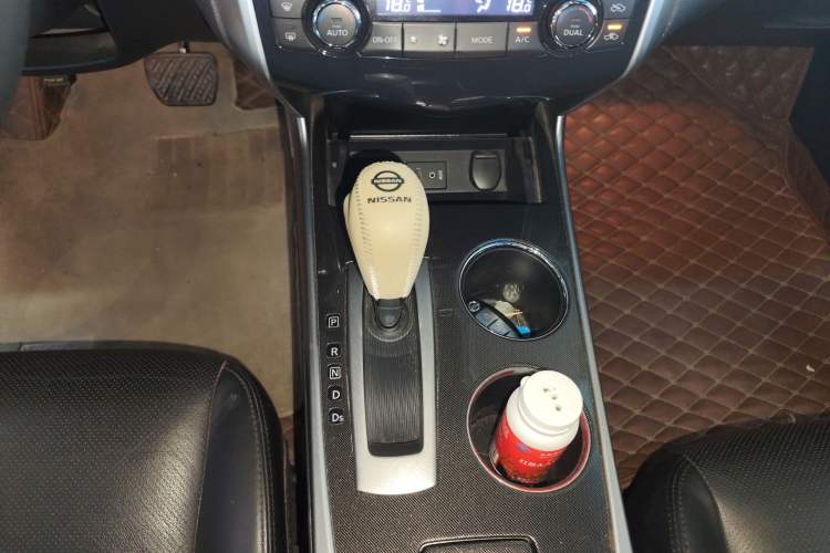 Used Nissan Teana 2013 2.5L XL Leading Edition Gear Lever