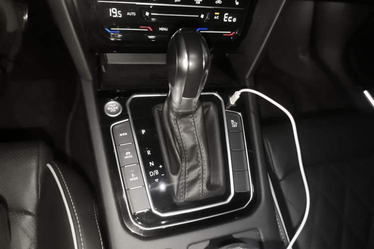 Used Volkswagen Magotan GTE Plug-in Hybrid 2022 GTE Luxury Model