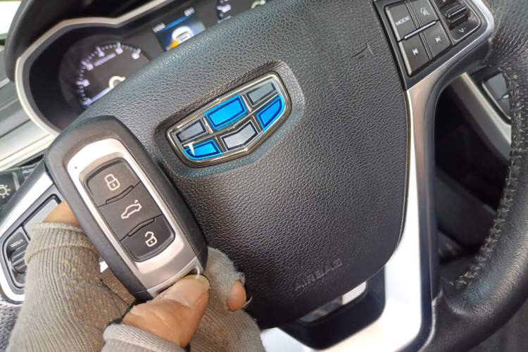 Used Geely Auto Emgrand GL 2018 1.8L DCT Elite Smart Connectivity Version