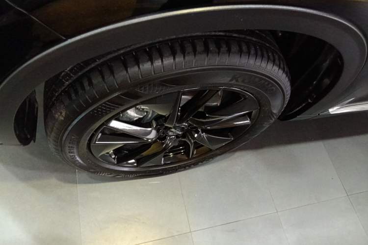 Used Haval H6 2021 3rd Generation 2.0T Automatic Two-Wheel Drive Max Left Front Wheel Hub