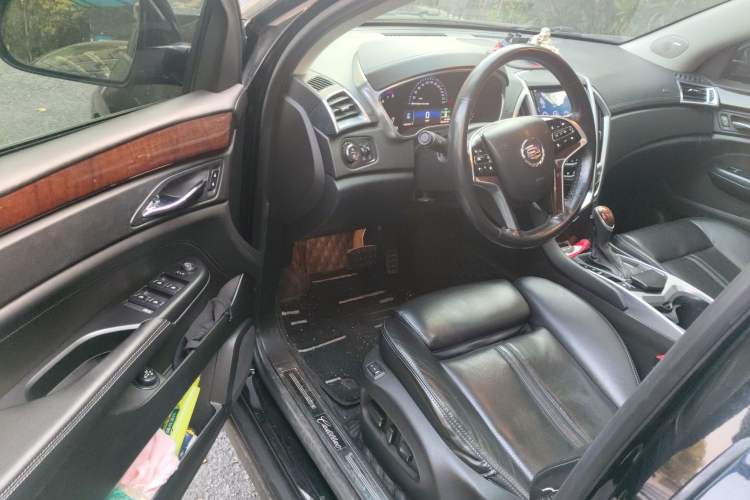 Used Cadillac SRX 2014 3.0L Luxury Model Driver Seat