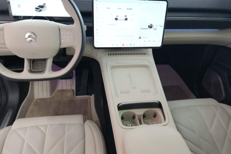 Used Nio ES6 2025 75 kWh
