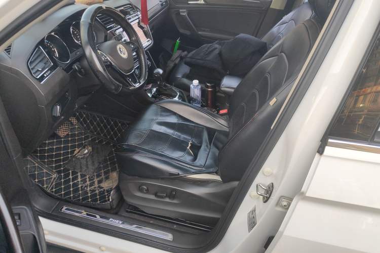 Used Volkswagen Tiguan L New Energy 2019 430 PHEV Hybrid Luxury Edition Left Front Seat